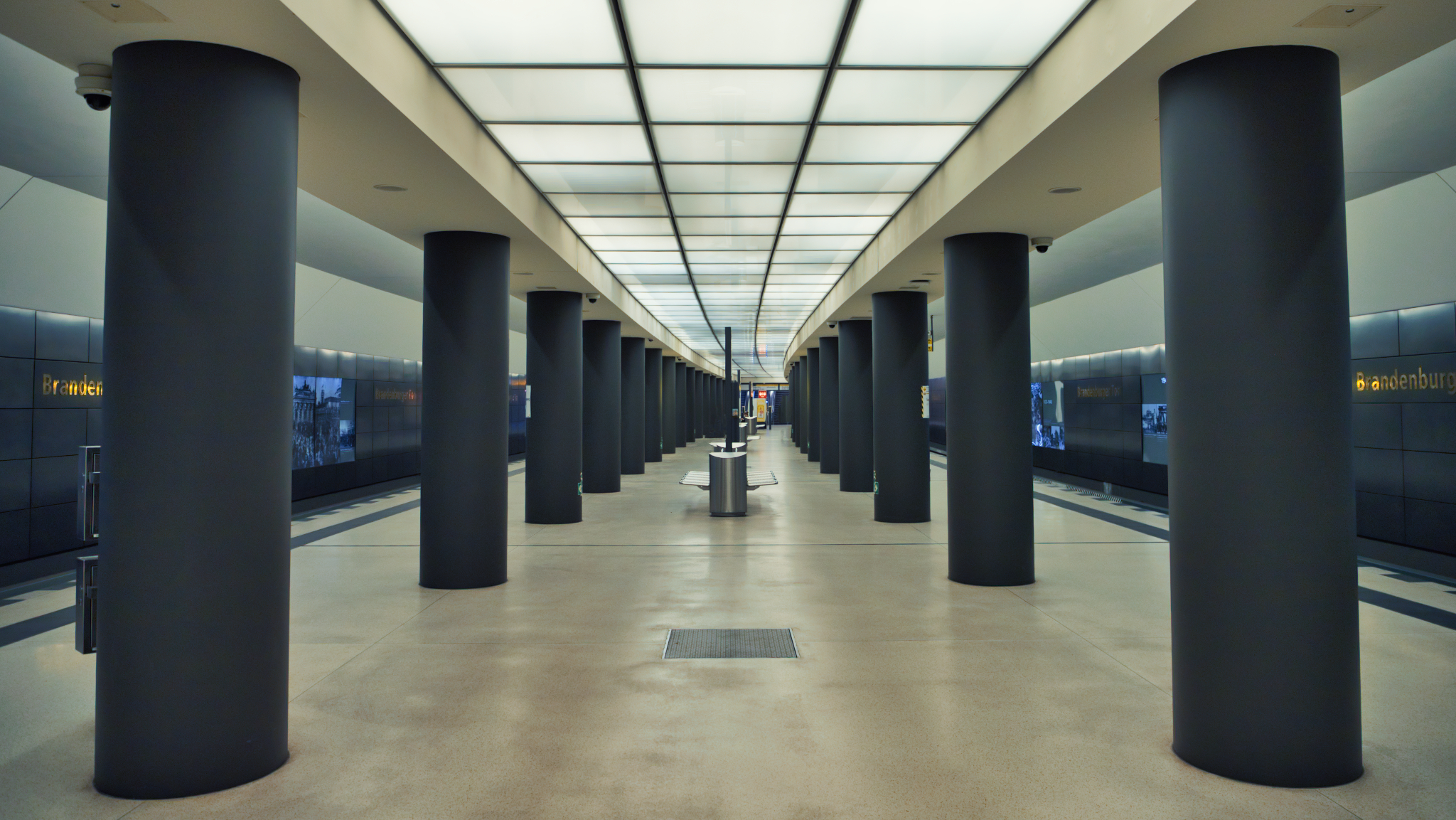 U-Bahnhof Brandenburger Tor